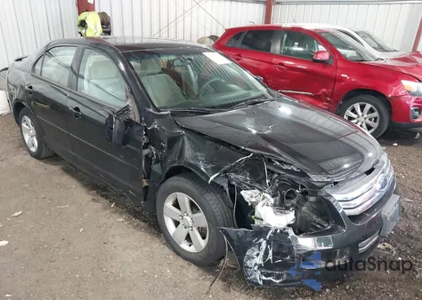 2008 Ford Fusion Se z USA, uszkodzony, nr VIN 3FAHP07168R251331